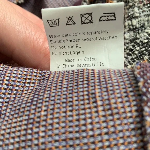 Belle Poque blazer/cardigan size small, orange blue black white silver thread. - Picture 7 of 7